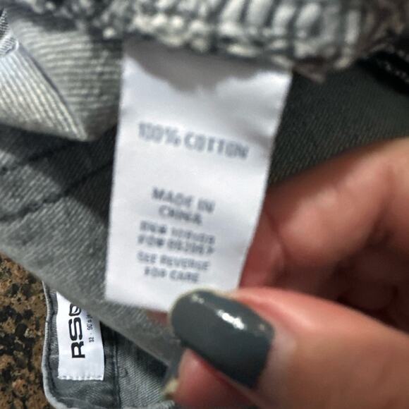 RSQ Gray Distressed Jeans - Picture 4 of 4